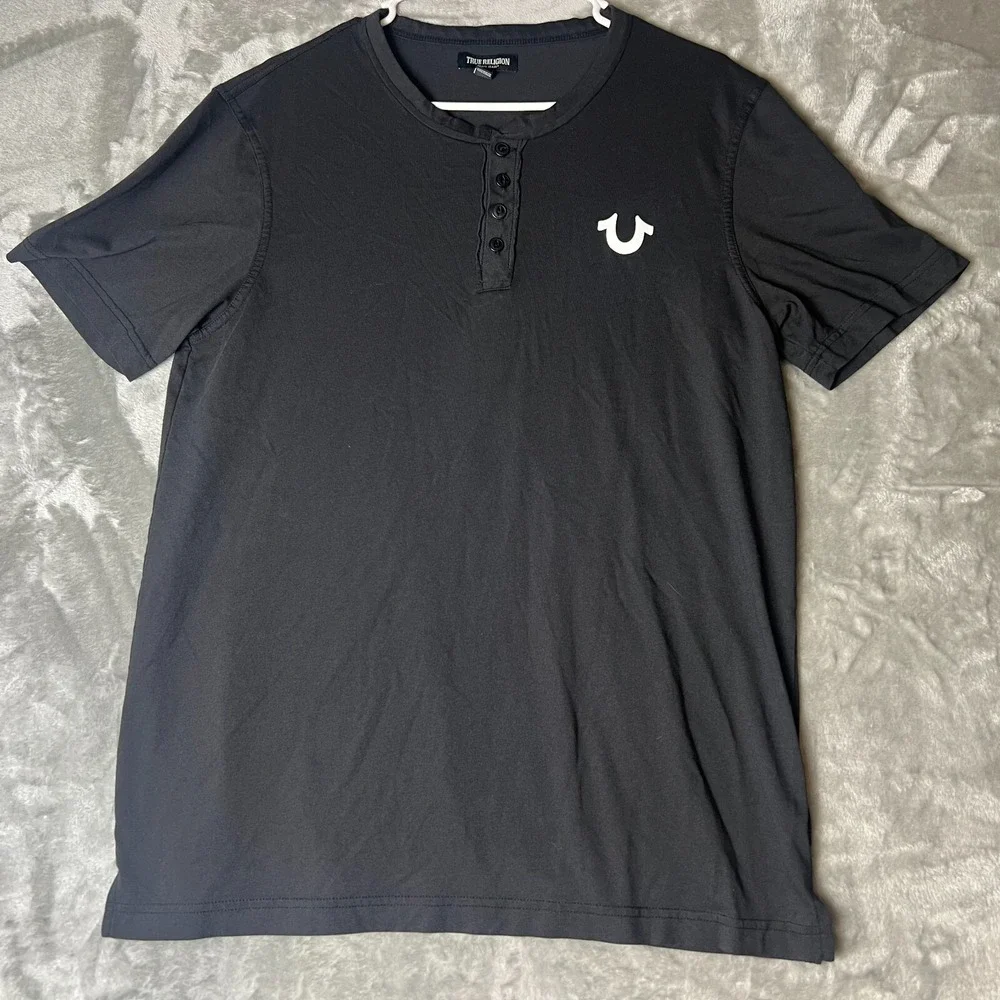 True Religion Shirt Mens Black Burnout Classic Logo Short Sleeve Henley Neck Med